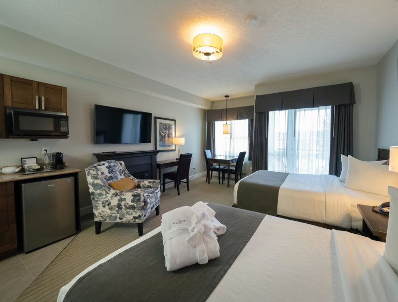 Studio King 2 Double Beds